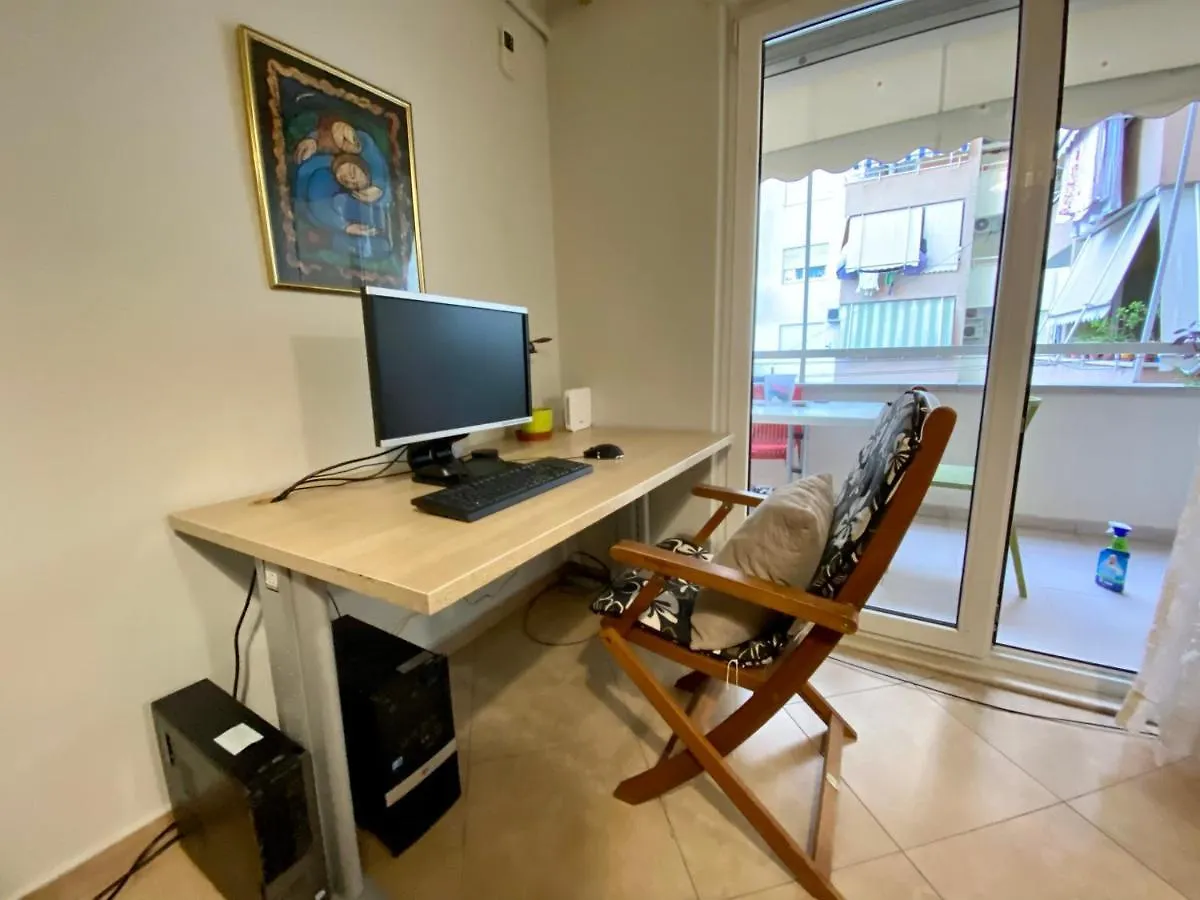 Cozy City Center Apartment Tirana